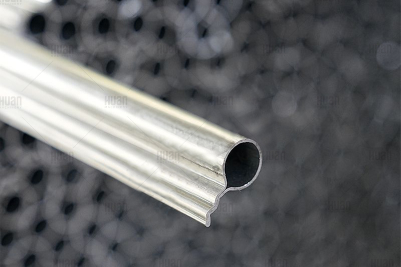 IBC Tankı P Tipi IBC Çelik Çerçeve Zn Kaplamalı Boru
