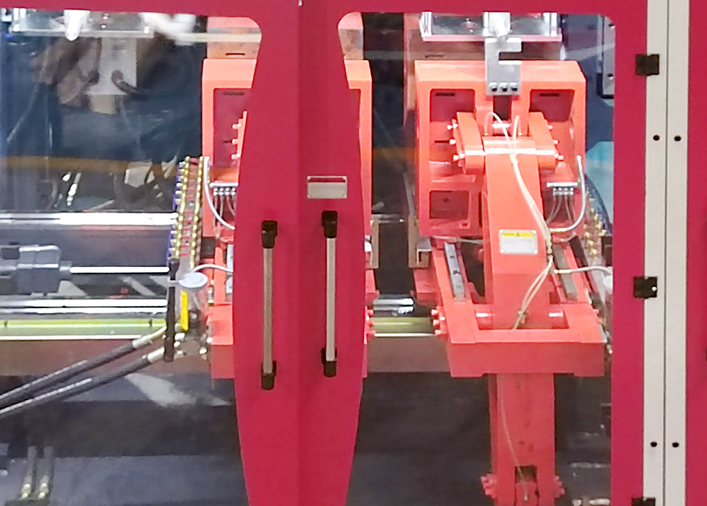 开合模 4层双工位80FD