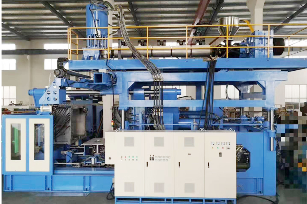 IBC tank &uuml;fleme makinesi (1)